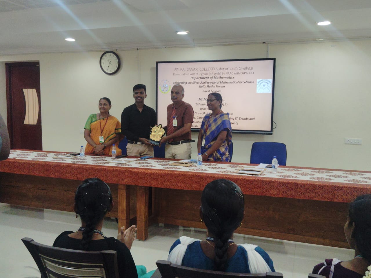 Tech Today, Career Tomorrow – Emerging IT Trends and Opportunities for Mathematics Students at Sri Kaliswari College
